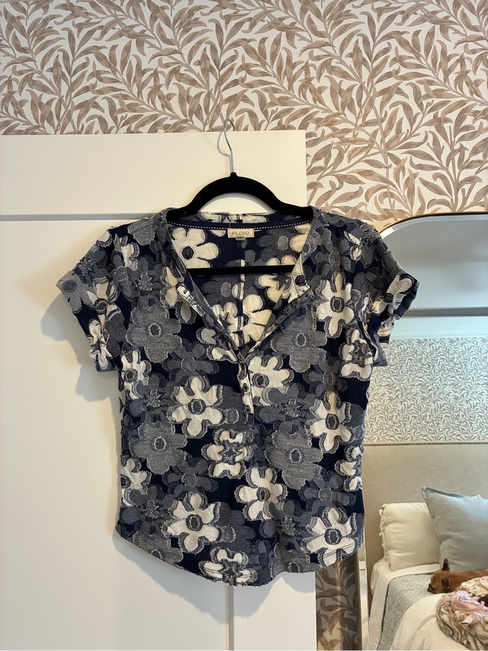 Anthropologie Floral Crochet Short Sleeve Top - Navy/White